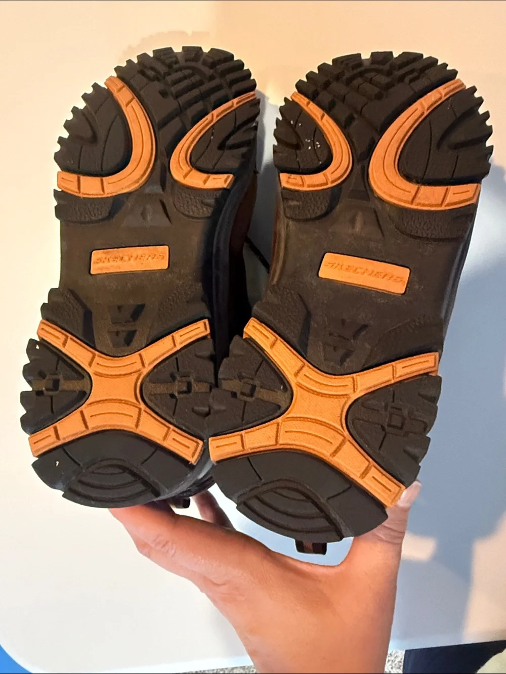 Skechers Brown Waterproof Hiking Boots with Orange Accents Men’s 8